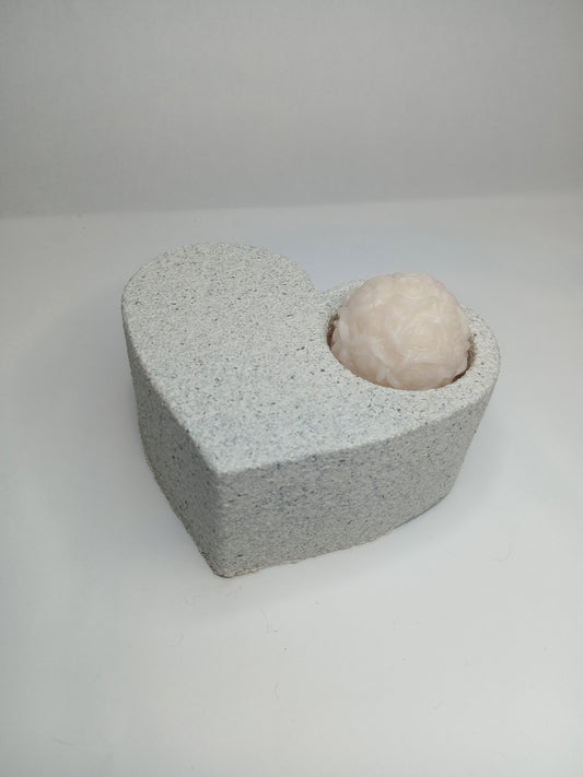 Heart-shaped Tealight Candle Holder